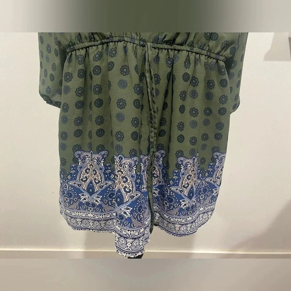 Alya Olive green Navy romper size XS - Picture 3 of 9